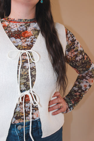 Bow Sweater Vest