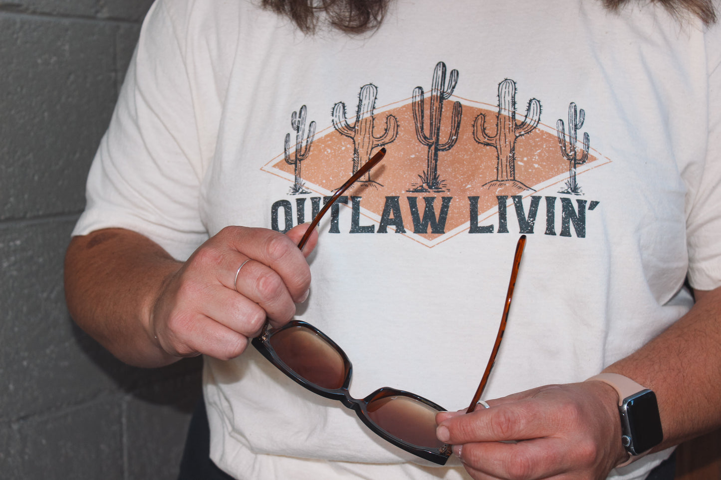 Outlaw Livin’ tee