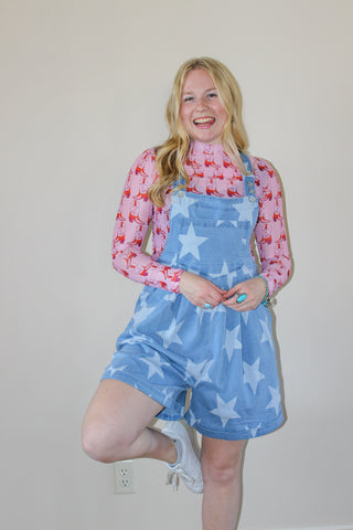 Overall shorts, summer style