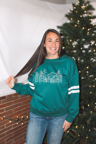 mountain living, athleisure, cozy outfit